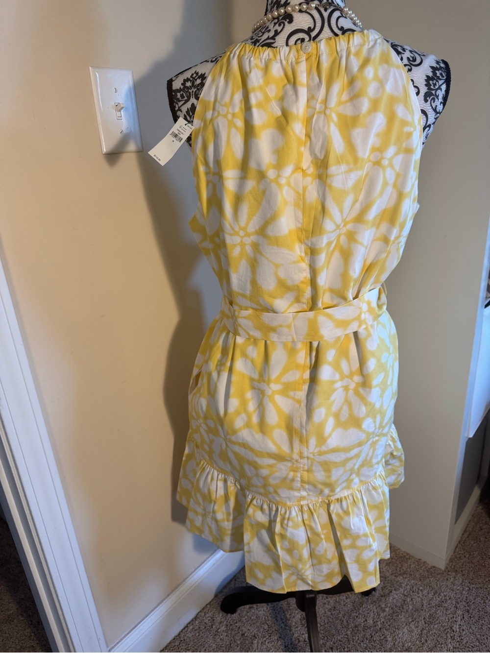 Banana Republic Yellow and White Halter Sundress NWT - Picture 3 of 6